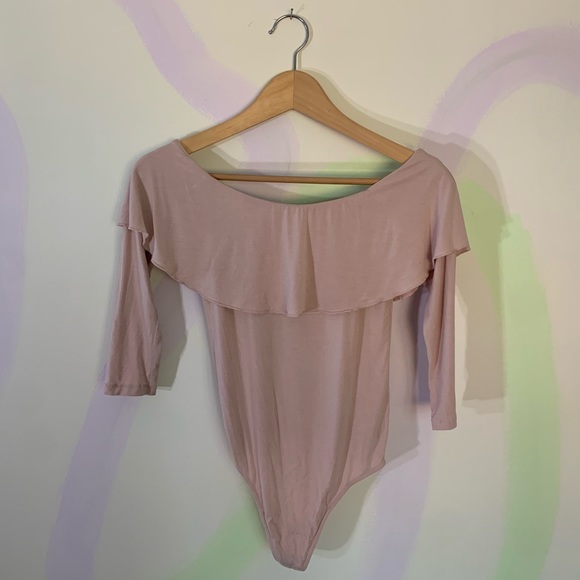 Wilfred Chuchoter Off the Shoulder Ruffle Bodysuit - Picture 2 of 5